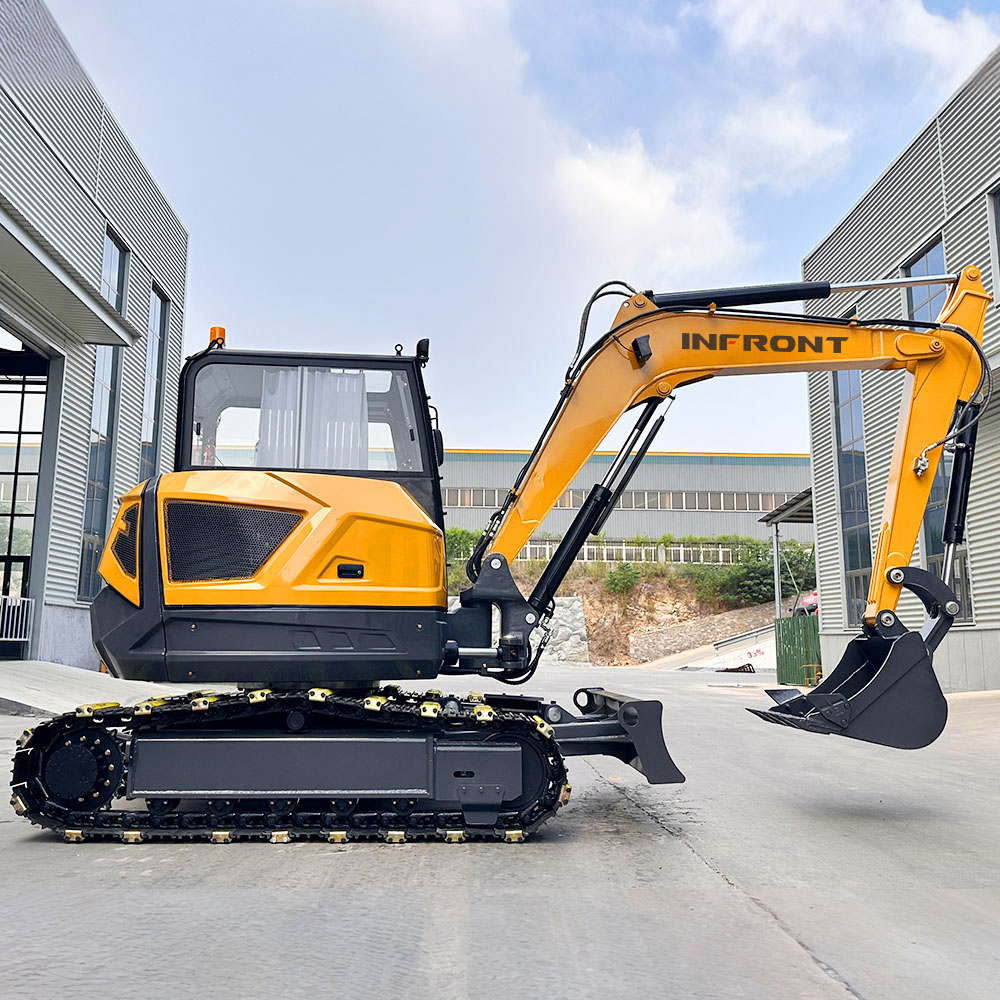 6トンの掘削機を販売中