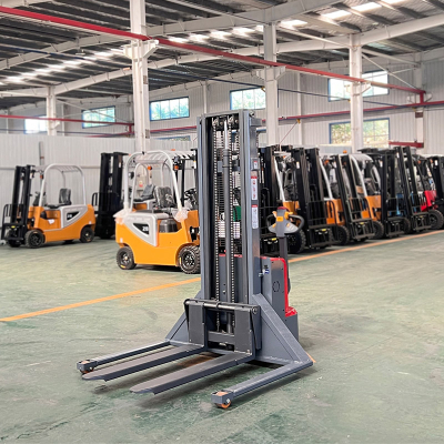 スタッカーコスト