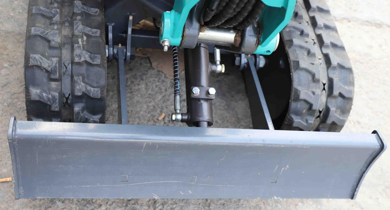 1.2トンの掘削機