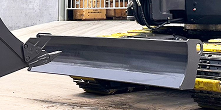 6トンの掘削機を販売中 6トンの掘削機を販売中