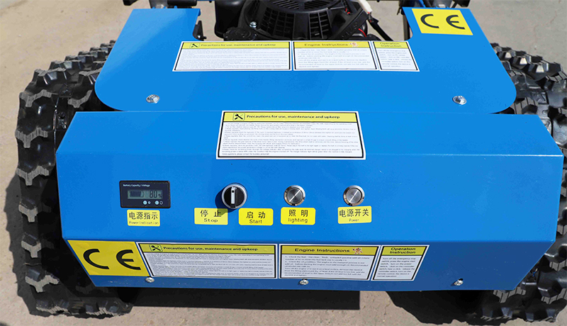 自走式芝刈り機.jpg 自走式芝刈り機.jpg