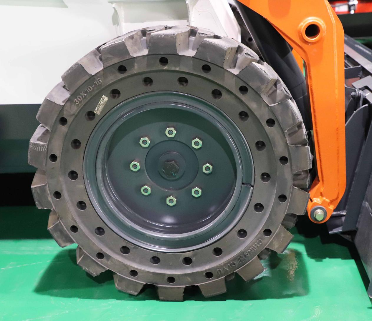 新しいニューホランドスキッドステア 新しいニューホランドスキッドステア